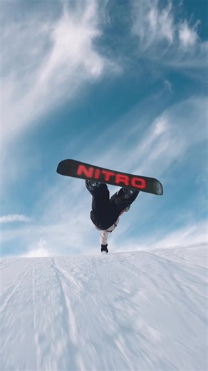 Mastering the Knuckle Trick in Snowboarding