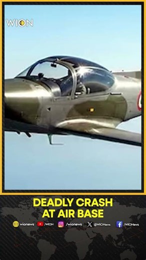 Philippines Air Force Training Flight Crash Kills Four Pilots | WION Shorts