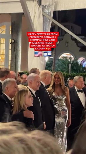 President Donald J Trump with First Lady Melania Trump Trump tonight at Mar-a-Lago for New Year’s Eve!! Israeli Prime Minister Netanyahu also here! HAPPY NEW YEAR!! @potus @realdonaldtrump @flotus @melaniatrump @teamtrump @trumpwarroom @whitehouse @trump @b.netanyahu 📸: @mitchellsozio 🇺🇸🇺🇸☀️☀️🎉🌴