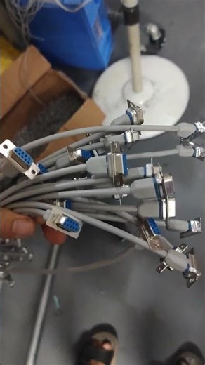 Half overmoled legacy RS232 communication cable