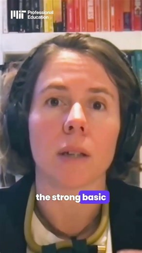 Kim Whitaker Experience with MIT No Code and Agentic AI Program