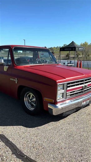 Check out these beautiful drag trucks/cars rollin to the lanes at Firebird Raceway