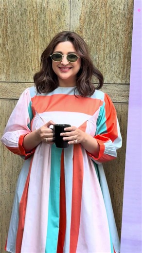 Parineeti Chopra Looks Chic as She Gets Spotted at Her Talk Show! ✨😍| Starry Scoop