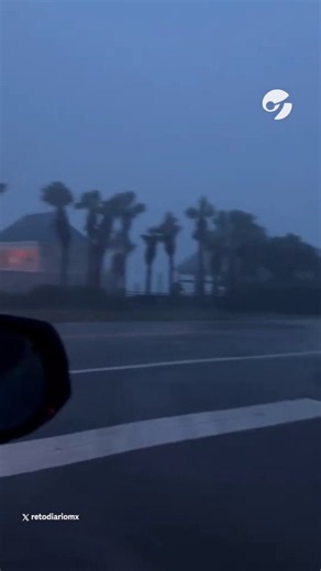 EL SÚPER NIÑO: LOS HURACANES SIMÓN E ISAÍAS AVANZAN POR EE.UU. Y MÉXICO, Y LA TORMENTA TROPICAL RACHEL MANTIENE EL ALERTA EN EL PACÍFICOEl huracán Simón alcanzó la categoría 4, con vientos de 230 km/h, y avanza hacia la costa del Pacífico mexicano, donde se esperan fuertes https://t.co/qoeFMWHObJ