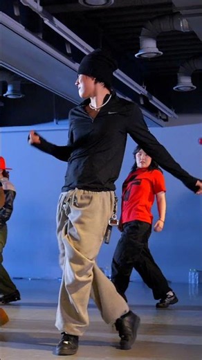 Look at 👀✨@_l.ux__ ❤️‍🔥 #THEBIPS #CHOREOGRAPHY