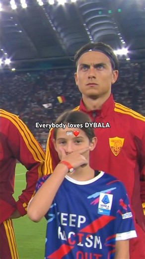 Everybody loves DYBALA ❤️ #SerieA #Dybala