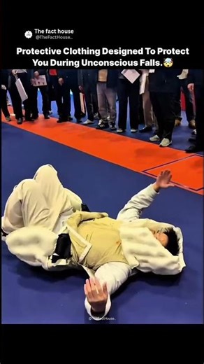 This Jacket for Seniors Could Be a Real Life-Saver🤯