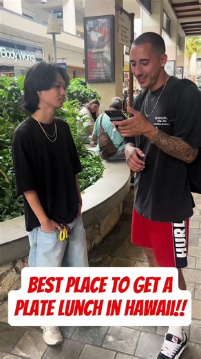 where’s the best place to get a plate lunch in hawaii ?? #hawaii #hawaiitiktok #waikiki #oahu #honolulu