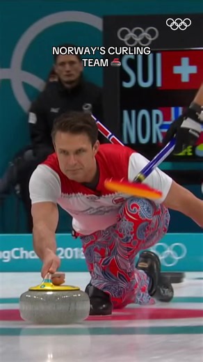 Curling Pants Showcase: Last Day of the Year