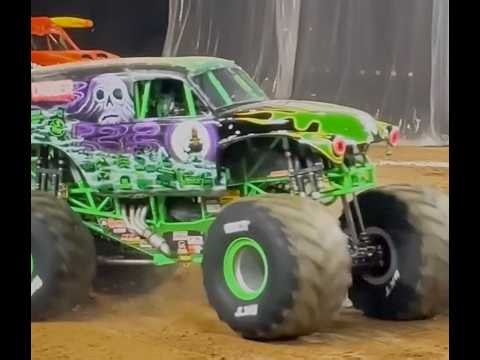 Grave DIgger Monster Truck
