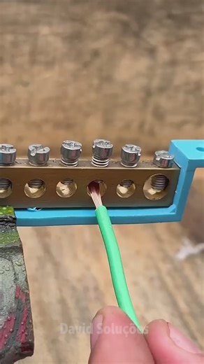 A strong wire connection | 5-Minute Crafts Men