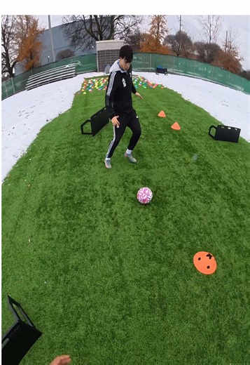 MAGICAL PRIME MESSI HIGH IQ TIKI TAKA footwork drill🔥to improve dribbling #football #footballskills #skills #footwork #futbol⚽️