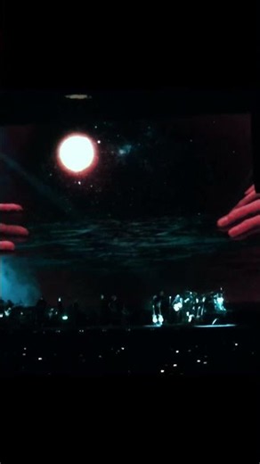 'Wish You were Here' - Roger Waters - Us + Them Live in Sydney Feb 2018