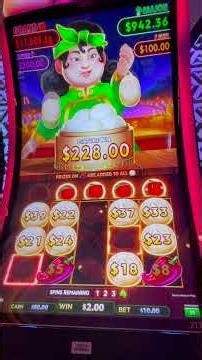 The NEW Hot Hot Flaming Pots Slot Machine is Crazy! #slots #lasvegas #casino