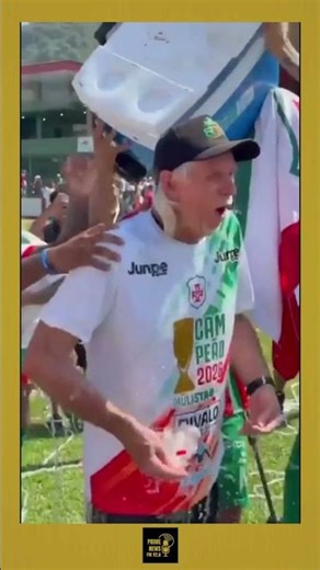 A FESTA MERECIDA COM O TÉCNICO #shorts