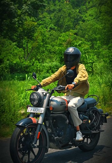 Mero Gun gray sathi❤️ #Royalenfield #Classic350 #gg350 #fyp