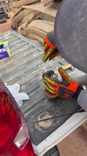 Removing Broken Probe Stuck in Port