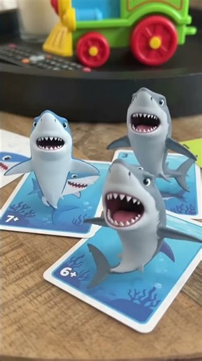 Elmo's Epic Rap Battle with Dancing Sharks!