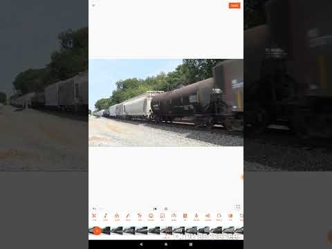 Union Pacific SD70ACE Freight Train