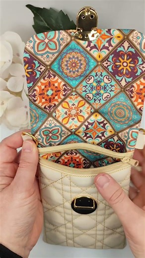 ITH Quilted Phone Bag Machine Embroidery Design (3 Sizes)