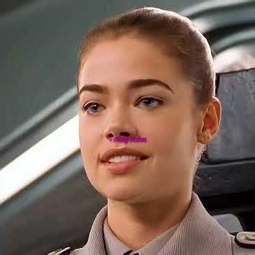 Rookie Pilot vs 5 Billion Aliens