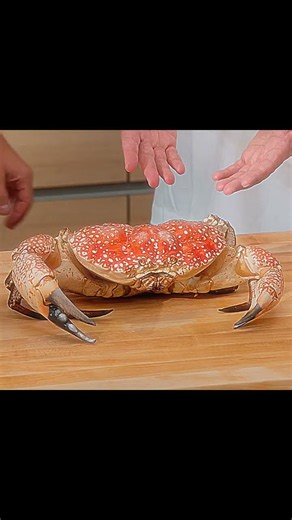 Largest Crab In The World Worth $2500😱#nickdigiovanni #expensivefood #nickdigiovannishorts