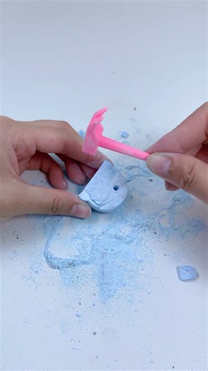 ASMR DIG A MYSTERY FUFUSQUISHY OCTOPUS KIT!!