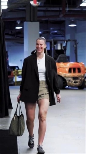 🤩 New York Liberty arrive to Commissioner's Cup Championship | WNBA women's basketball NBA #shorts