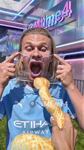 Haaland Stole Bellingham’s Bite at the Last Second 😭🐍 #parody #football #haaland