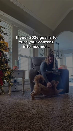 Kristi | Digital Marketing & Instagram Growth on Instagram: "If your 2026 goal is to make money online, here’s the truth: Posting “when you feel inspired” isn’t a strategy. Neither is overthinking every reelor your stinkin niche. What actually worked for me? A system. I stopped guessing. I stopped trying to be creative on command. I started using reels as free advertising not a personality test. That’s when growth happened. That’s when sales followed. If you want Instagram to pay you, you need s