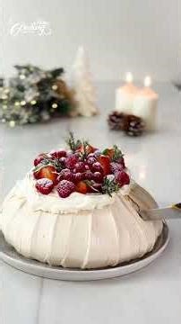 Christmas Pavlova – Light, Festive, and Gluten-Free