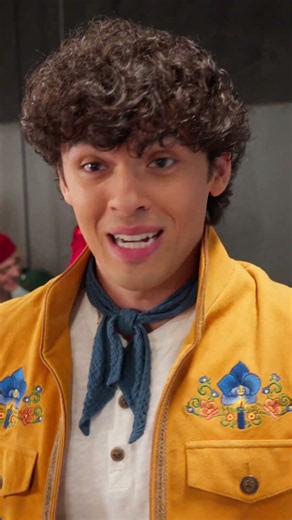 Behind the scenes of “Mad”!🎬✨ | Descendants: Wicked Wonderland | Disney Channel