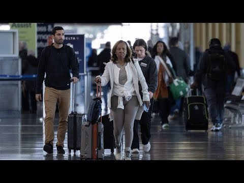 Severe Storms Snarl Holiday Travel With Widespread Delays