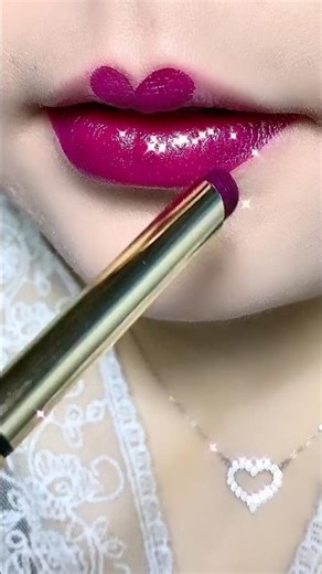 Satisfying Lipstick Application 💄✨