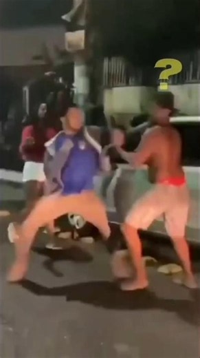 Street fight kick defense #martialarts #mma #streetdefen #streetdefence