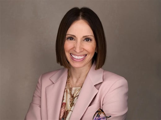 I'm the founder of Taskrabbit and now run a VC firm. I have 4 kids, 6 calendars, and live my life with 'JOMO.'