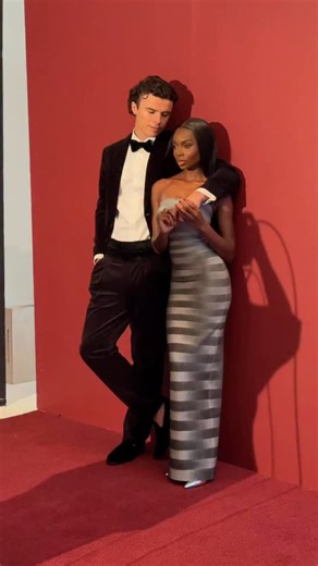 Mood all 2026. Happy New Year from Glamourlandria—the gift that keeps on giving. 😉 Still reminiscing over our December cover? Revisit our exclusive interview with Nic and Olandria at the link in bio. | Glamour