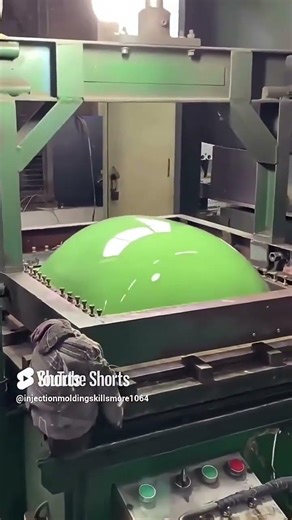 Vacuum Molded Green