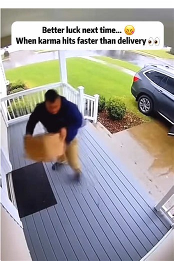 Porch exploding package box, prank 😁#porchpiratecaught #glitter #prank #ringdoorbell #package