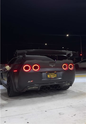 Exploring the C6 Corvette's Features and Performance