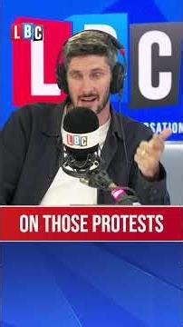 'Globalise the intifada means "shake off your troubles"'