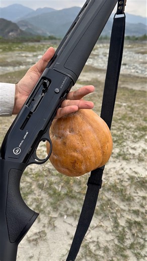 Most Satisfying Pumpkin Shot Ever! Buckshot #asmr #hunting