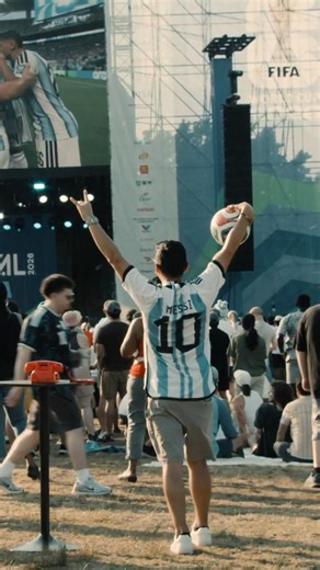 Sorry, I’ll call you back… Messi just scored 😅🇦🇷 #FIFAFanFestival #FIFAWorldCup