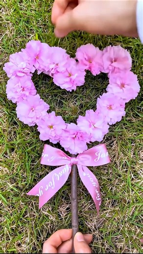 Diy paper Look Flower ♥️ craft #diy #papercraft #origami #shorts #trending #heenacraft_and_art