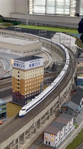 JR 100系 東海道・山陽新幹線『グランドひかり』（大阪リカラー1番線）