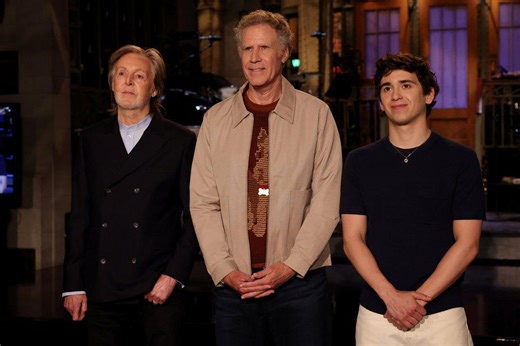 Will Ferrell pranks SNL viewers with Chad Smith in opening monologue