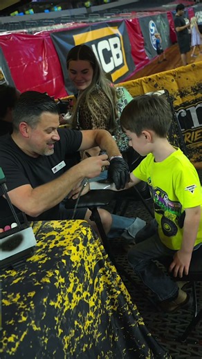 Let’s get this party started Arlington! 🎉 #MonsterJam #MonsterTrucks #Arlington
