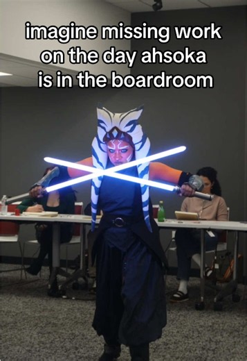Ahsoka is here to talk business 🏷️ figure model, cosplay model, live drawing #starwars #ahsokacosplay #figuredrawing #livemodel #cosplaymodel