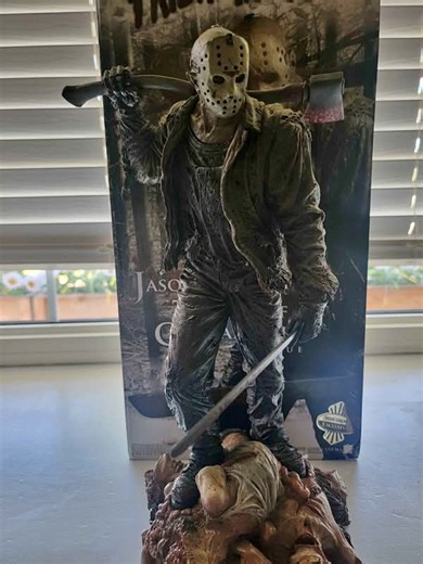 Sideshow collectibles jason voorhees