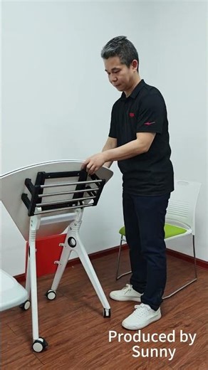 The best choice for classrooms: a freely combinable, movable, and foldable conference table.#school